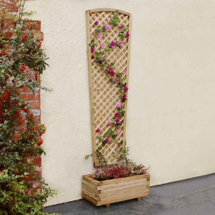 Hillside Fan Trellis